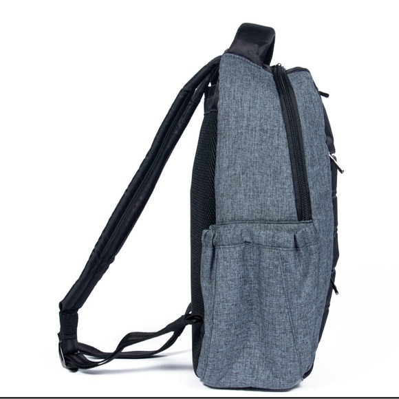 Lug Hopper Backpack NWT Heather Grey - Picture 3 of 9